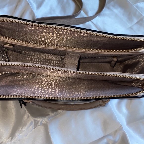 NEW Kate Spade Kalen Chester Beige with black tassel brand new - Picture 2 of 14